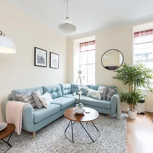  Apartment Bright And Modern 2 Bed