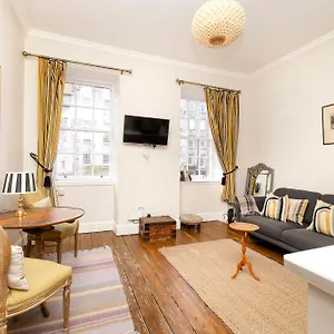  Apartment Joivy Classy Near Castle